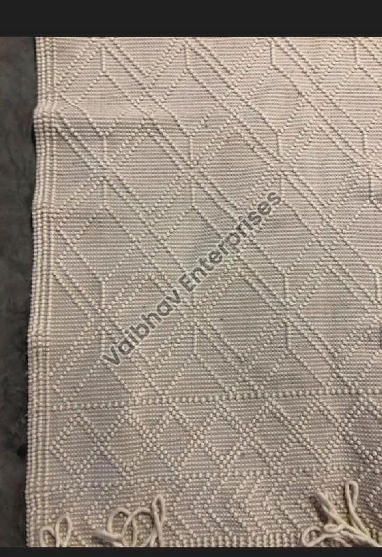 VER-023 Woven Rug