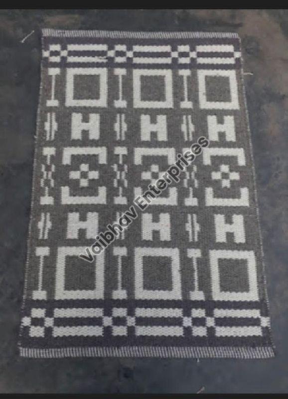 VER-024 Woven Rug