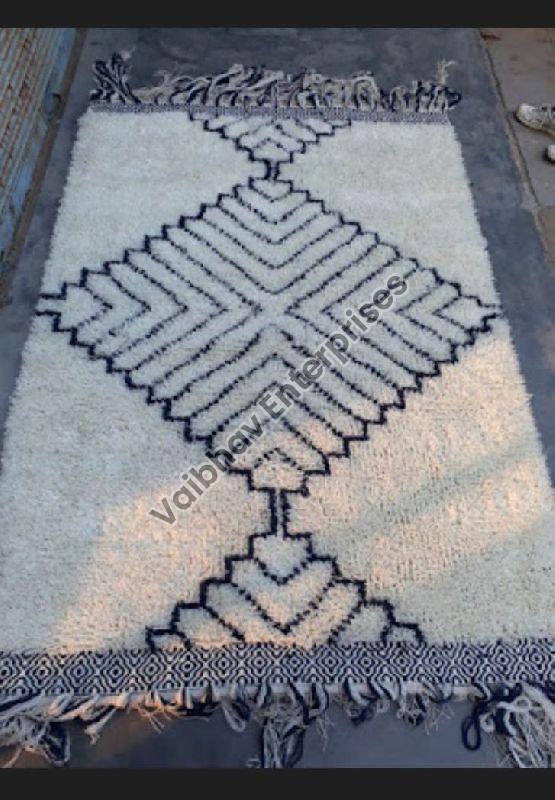 VER-031 Woven Rug