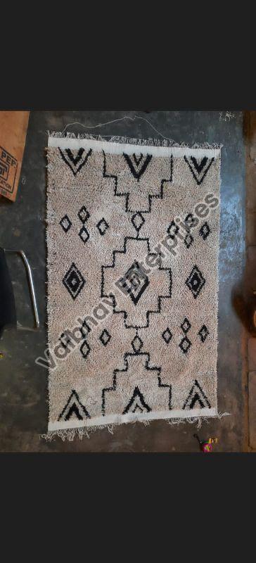 VER-035 Woven Rug