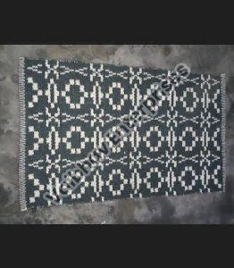 VER-028 Woven Rug